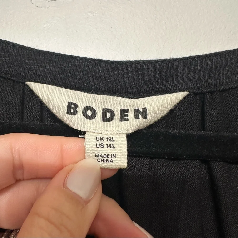 Boden Short Sleeve Tiered Mini Dress - Picture 4 of 7